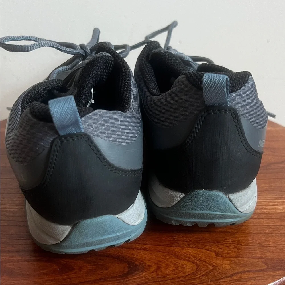 Merrell Women's Black and Gray Athletic Shoes vibram soles